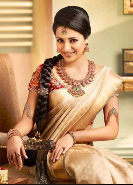 Trisha Krishnan Wearing Jewellery Image