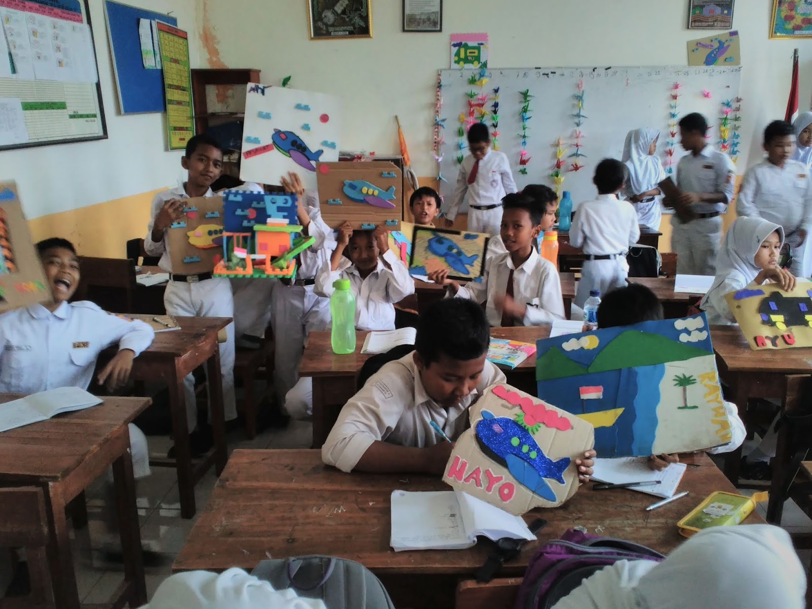  PRAKARYA  SPON Pembelajaran Prakarya  untuk siswa SD 
