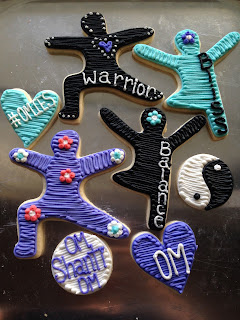 warrior 2 yoga cookies