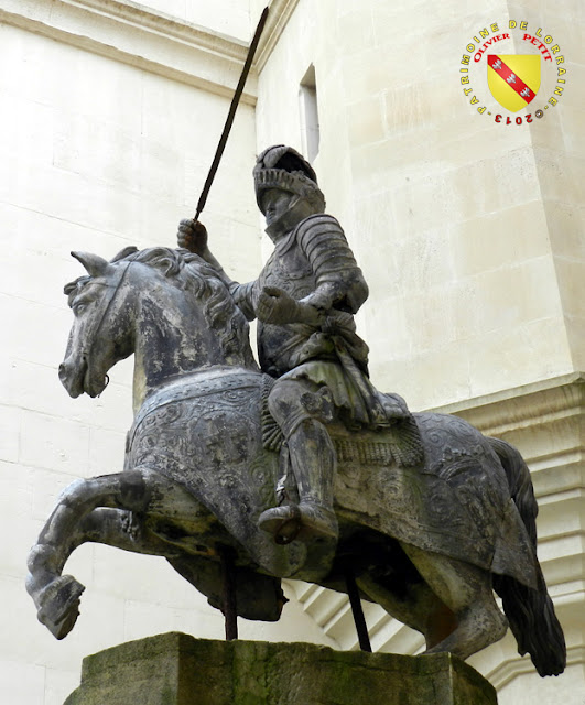 NANCY (54) - Musée Lorrain : Statue équestre de René II de Lorraine