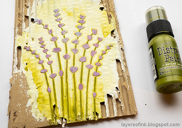 Layers of ink - Lavender Mixed Media Tutorial by Anna-Karin Evaldsson. Paint the lavender.