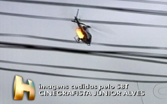 [helicoptero+abatido+PM+rio+de+janeiro.jpg]