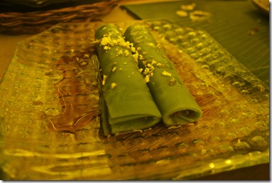 DSC05413 Pandanus Crepe with Coconut