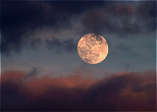 Mito la Misteriosa Luna Llena