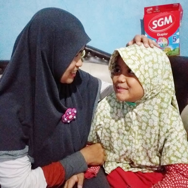 Saya... Mombassador SGM Eksplor Bahagia Punya Anak Generasi Maju Yang Membanggakan 