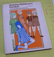 Making children's clothes using block-pattern method 1971