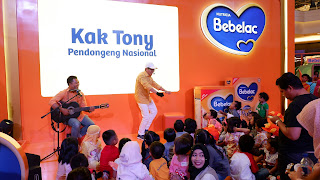 Mendongeng di event #Bebelac #TunjukanHebatmu di #KotaKasablanka