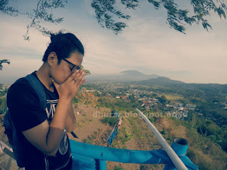 view Ngrawan Hill