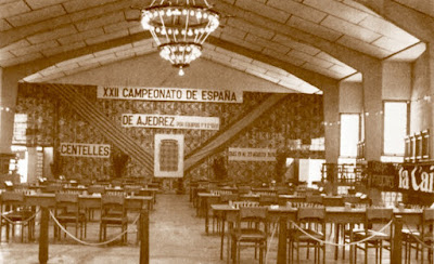 Sala de juego del XXII Campeonato de España de Ajedrez por equipos- Centelles 1978