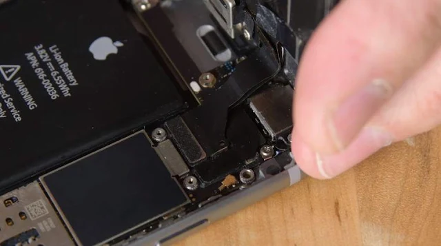 3 of the easiest electronic products to be repaired by iFixit version