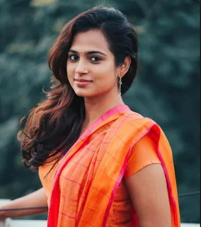 Ramya Pandian Actress Family Husband Parents children's Marriage Photos