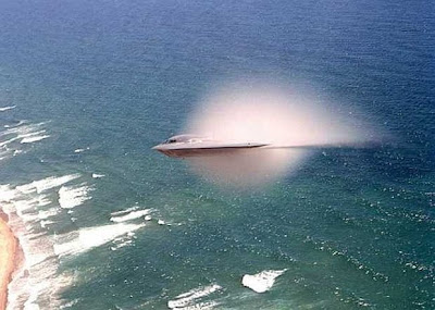 地球人自製UFO TR-3B