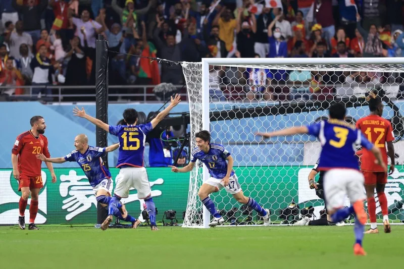 اليابان تهزم إسبانيا وتتصدر المجموعة الخامسة وتنتظرموعدا مع كرواتيا
