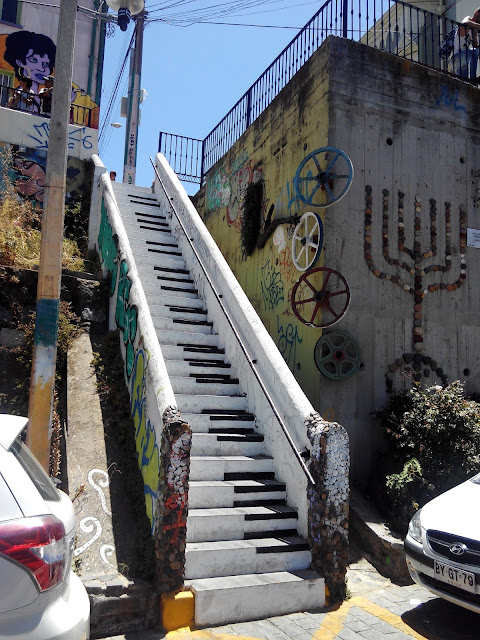 Valparaíso, escalera piano