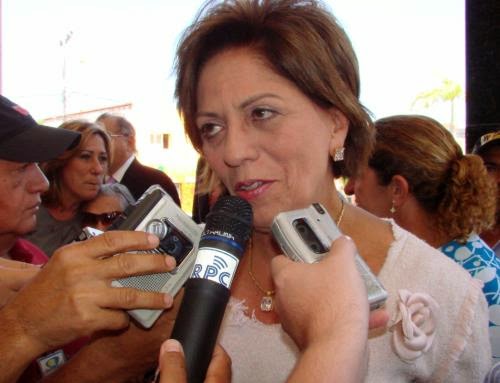 Rosalba anuncia pagamento de 100% dos servidores