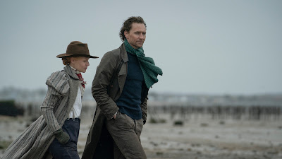 The Essex Serpent 2022 Tom Hiddleston Claire Danes Image 3