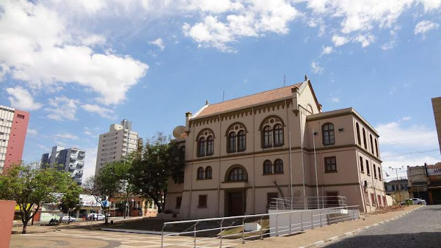 Passei todo o dia festejando os 466 anos da minha cidade no Centro histórico (aliás o verdadeiro, não a Avenida Paulista).