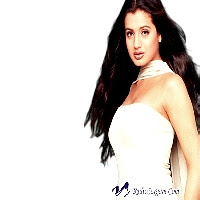 Amisha Patel HD wallpaper. Best wallpaper of Amisha Patel