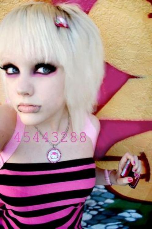 blonde hairstyles 2011 for girls. Scene Haircuts For Girls 2011.