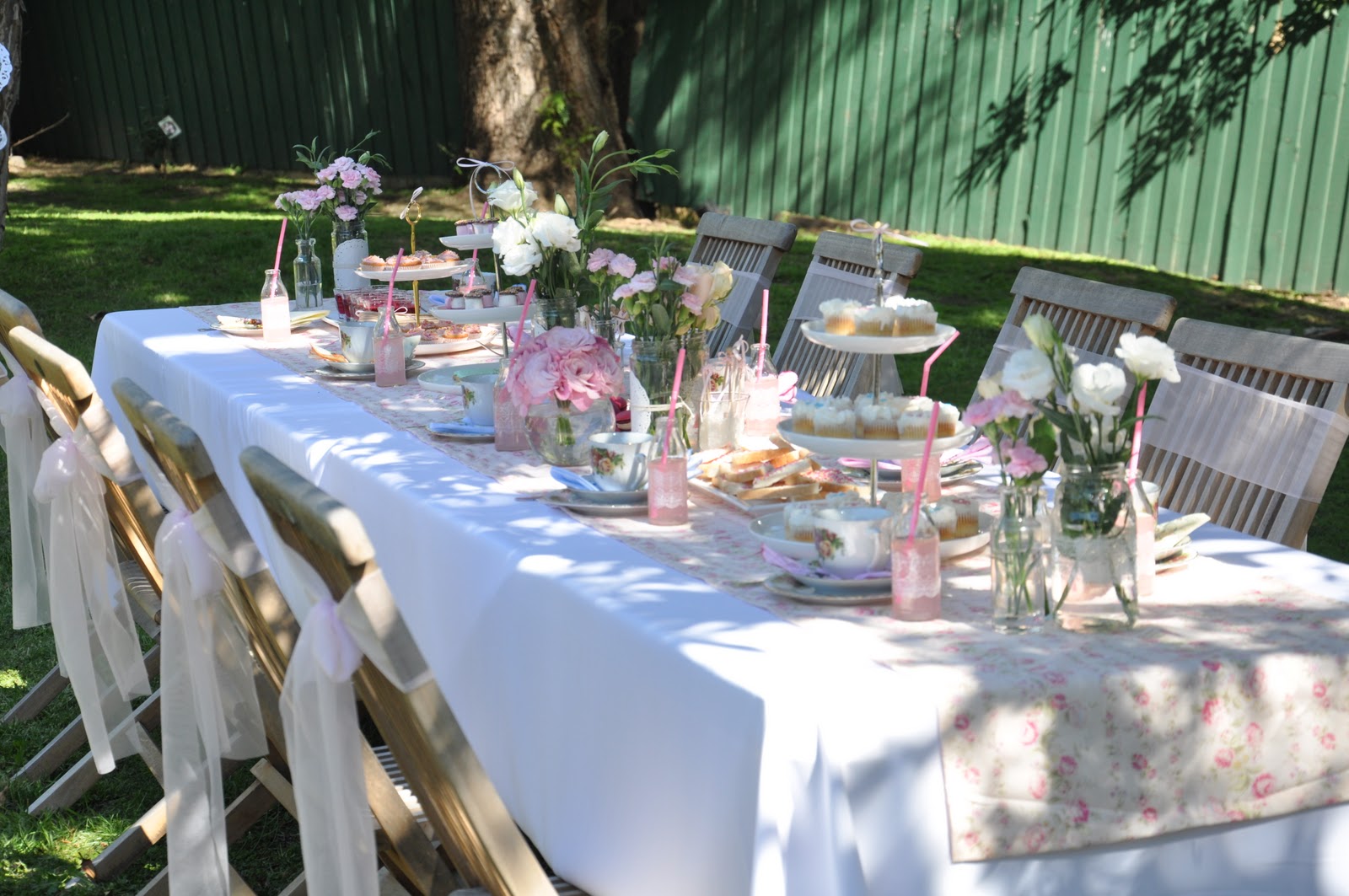 Little Sooti Real Parties Vintage Tea Garden Party