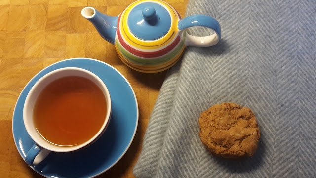 Project 366 2016 day 36 - Tea and cookies // 76sunflowers