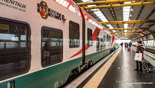 Trem Expresso Leonardo do Aeroporto de Fiumicino para o Centro de Roma