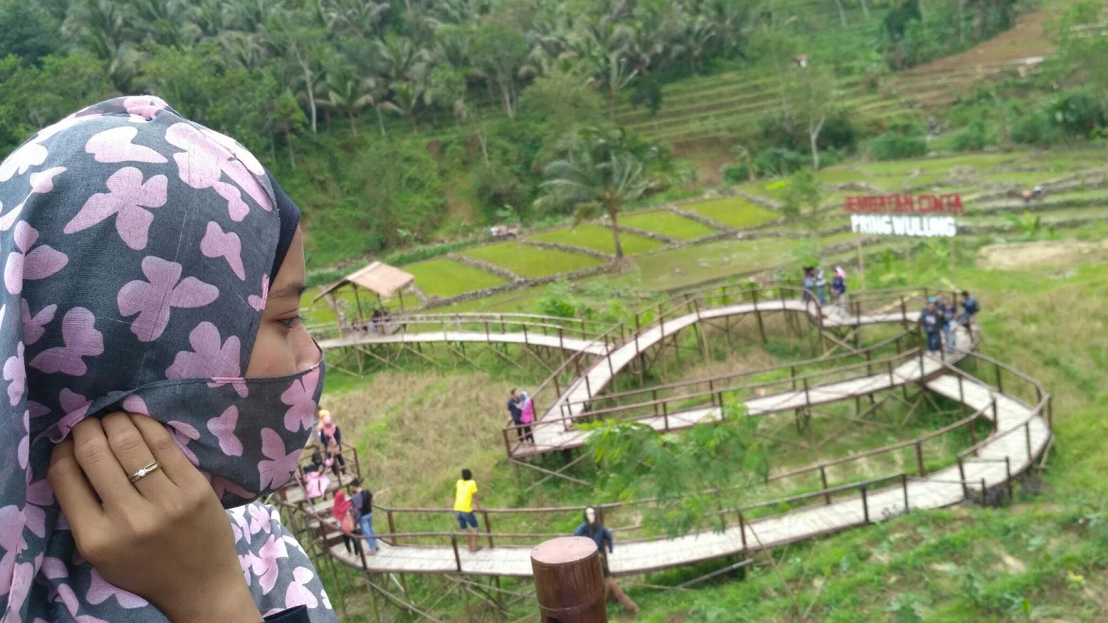 Gambar Jembatan Cinta Tempat Wisata Terbaru Kota 