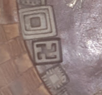 Baoulé (Baule) goldweights with swastikas on them.