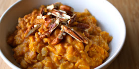 Pumpkin Spice Overnight Oats you can cook in a crockpot. Fall healthy recipes