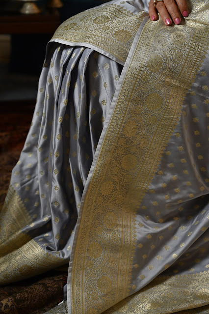 Silver mushroo silk saree