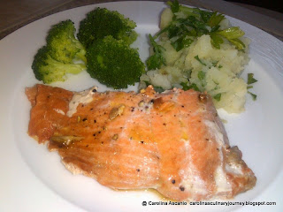 Salmon with Broccoli and Parsley Potatoes