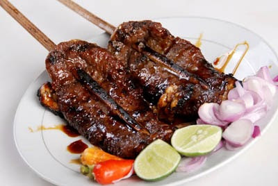 Sate buntel