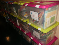 CAIXAS COM LIVROS