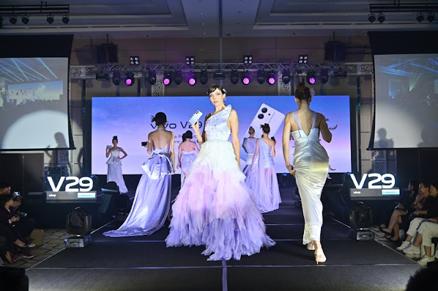 vivo V29 Launch Catwalk