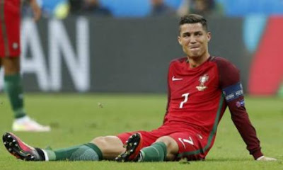 Ronaldo dính chấn thương trong trận chung kết EURO 2016