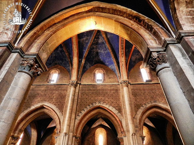 BELLEVILLE (69) - Eglise Notre-Dame (XIIe-XIVe siècles) (Intérieur)