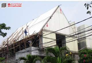 Single Panel dan Aplikasinya pada Atap Bangunan Rumah Tinggal di Radio Dalam, Jakarta