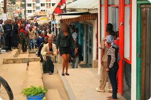 clip_image001