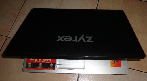 Zyrex Cruiser LE4741 i3 Laptop bekas - Laptop Malang