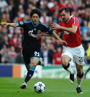 Gibson, Manchester United - Schalke 04