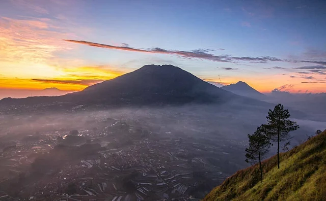 Gunung Andong Magelang