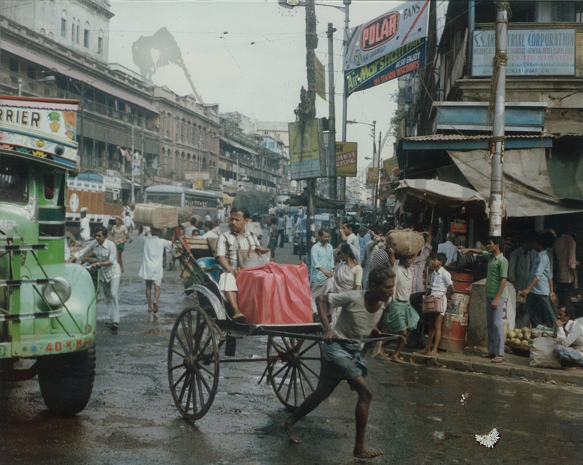 Calcutta (Kolkata) Street Scene - 1983 