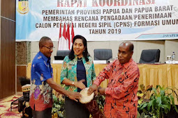 Lukas Enembe Dorong Seleksi CPNS, 80 Persen Prioritas Asli Papua