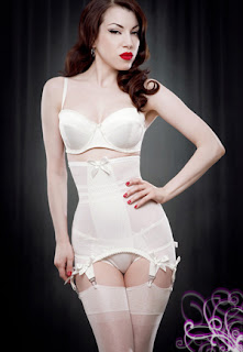 Lingerie rétro Kiss Me Deadly