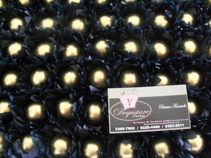 BOMBONS DOURADOS
