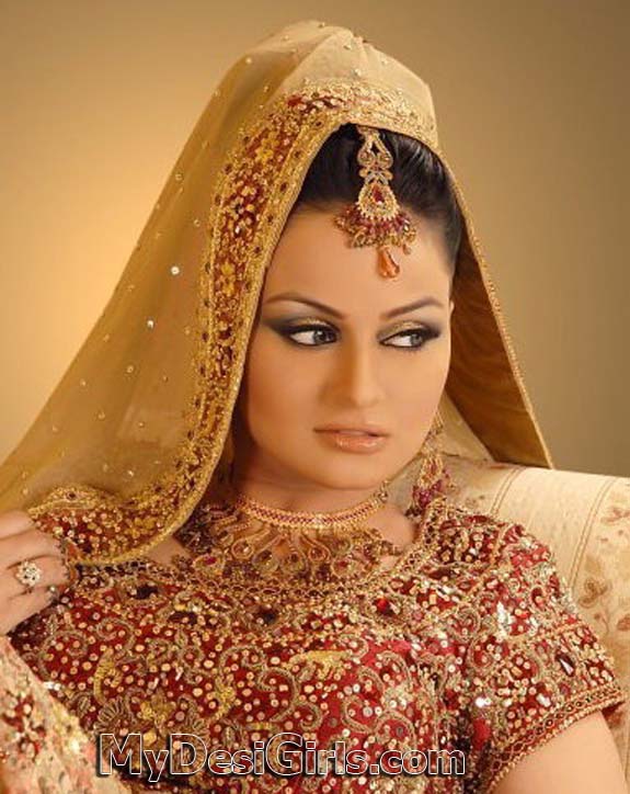 Bridal Dresses In Pakistan 2011