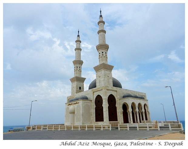 AZ Al Khaldi Mosque, Gaza - Image by Sunil Deepak