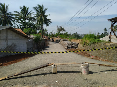 DBMSDA Kabupaten Tangerang Bangun Jalan Alternatif Jalan Longsor di Desa Tanjung Burung