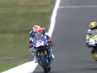 Pasini Kembali Juara Moto2 Italia 2017