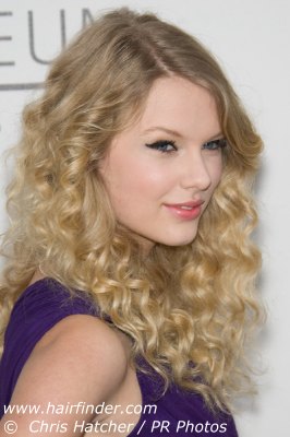 Trendy Frisuren mit Locken 2012-2013